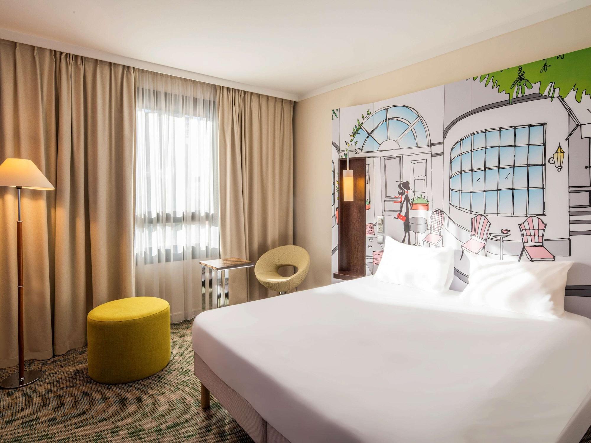 Ibis Styles Evry Courcouronnes Hotel And Events المظهر الخارجي الصورة