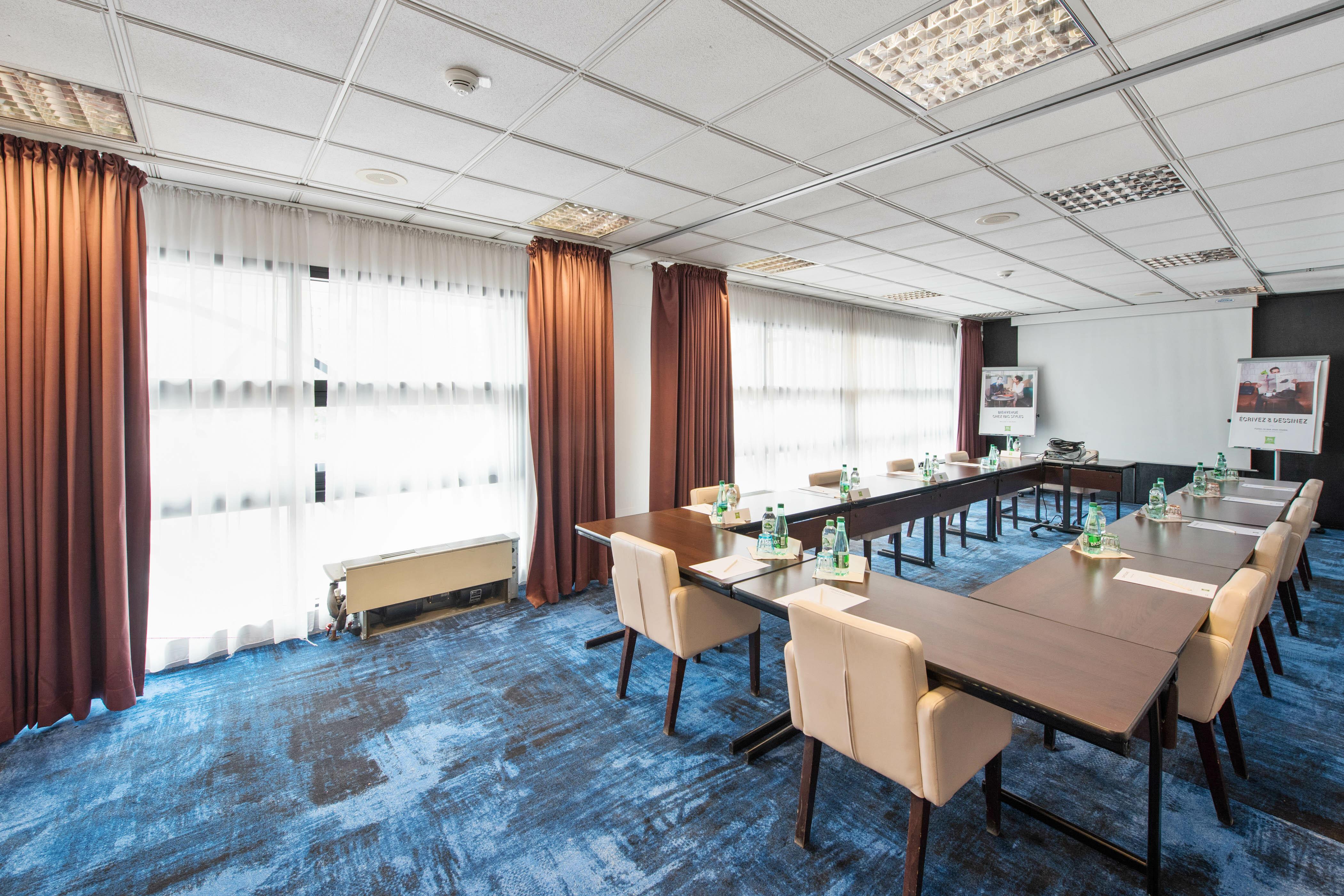 Ibis Styles Evry Courcouronnes Hotel And Events المظهر الخارجي الصورة
